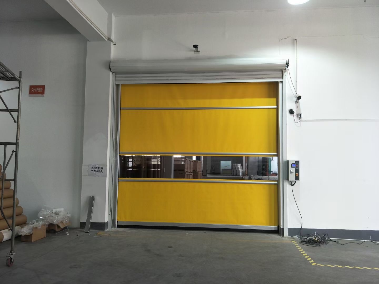 1667524856237367.jpg PVC快速卷簾門.jpg